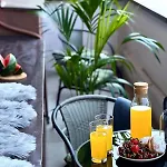 - Center 1br With Private Balcony Апартаменти *