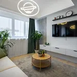 Apartamento - Center 1br With Private Balcony