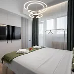 Apartamento - Center 1br With Private Balcony Bucareste