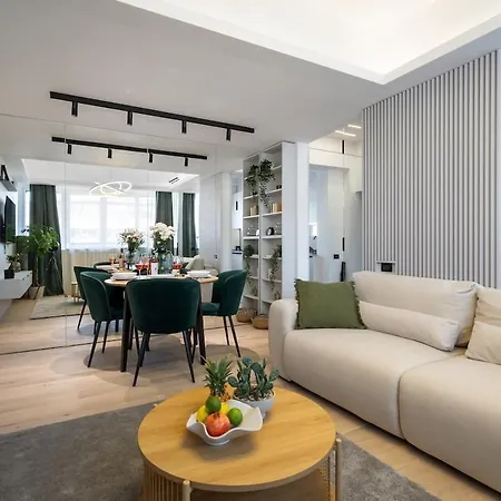 公寓 - Center 1br With Private Balcony *