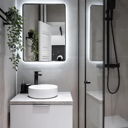 公寓 - Center 1br With Private Balcony *