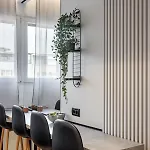 - Center 1br With Private Balcony * Bukarest