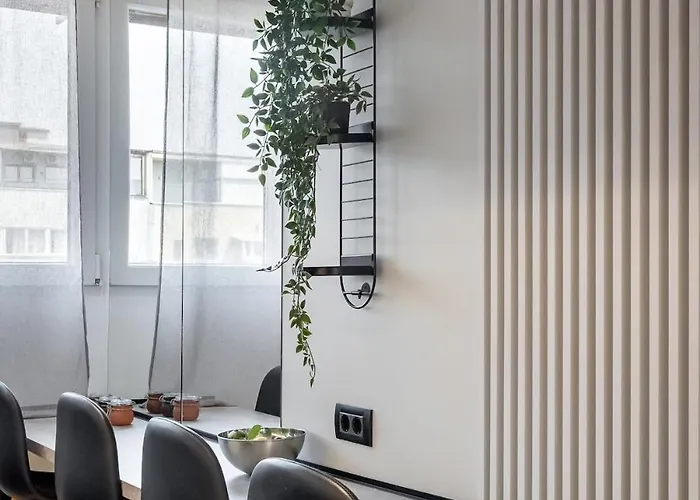 - Center 1br With Private Balcony * Bucharest