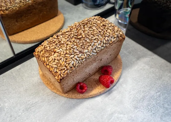 - Center 1br With Private Balcony Apartment *